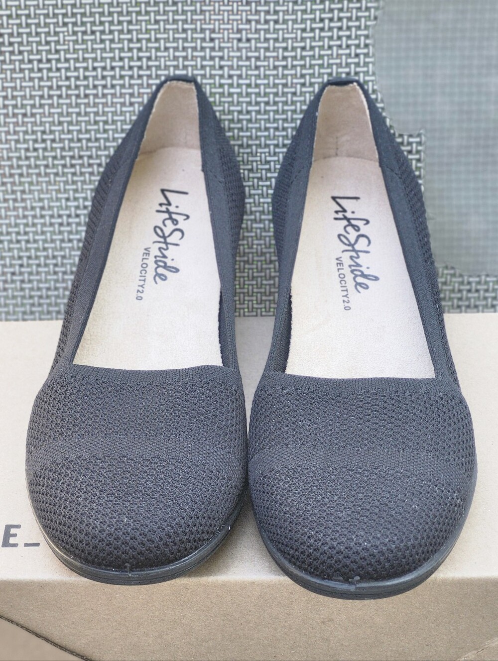 LifeStride Velocity 2.0 Black Knit Wedge Comfort Flats Size 8.5M - Picture 3 of 5